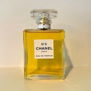 Chanel No 5 Eau de Parfumerie 3.4 OZ. Never Used